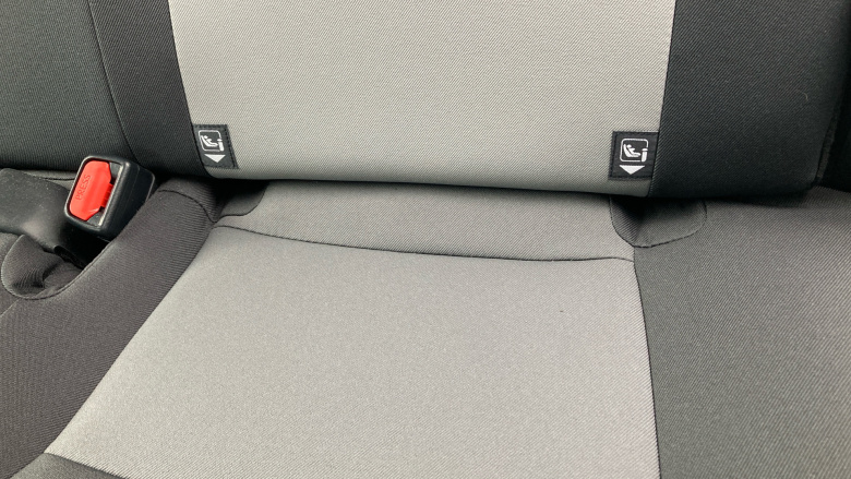 Toyota Yaris 1.5 Hybrid Icon Tech 5dr CVT Hybrid Hatchback